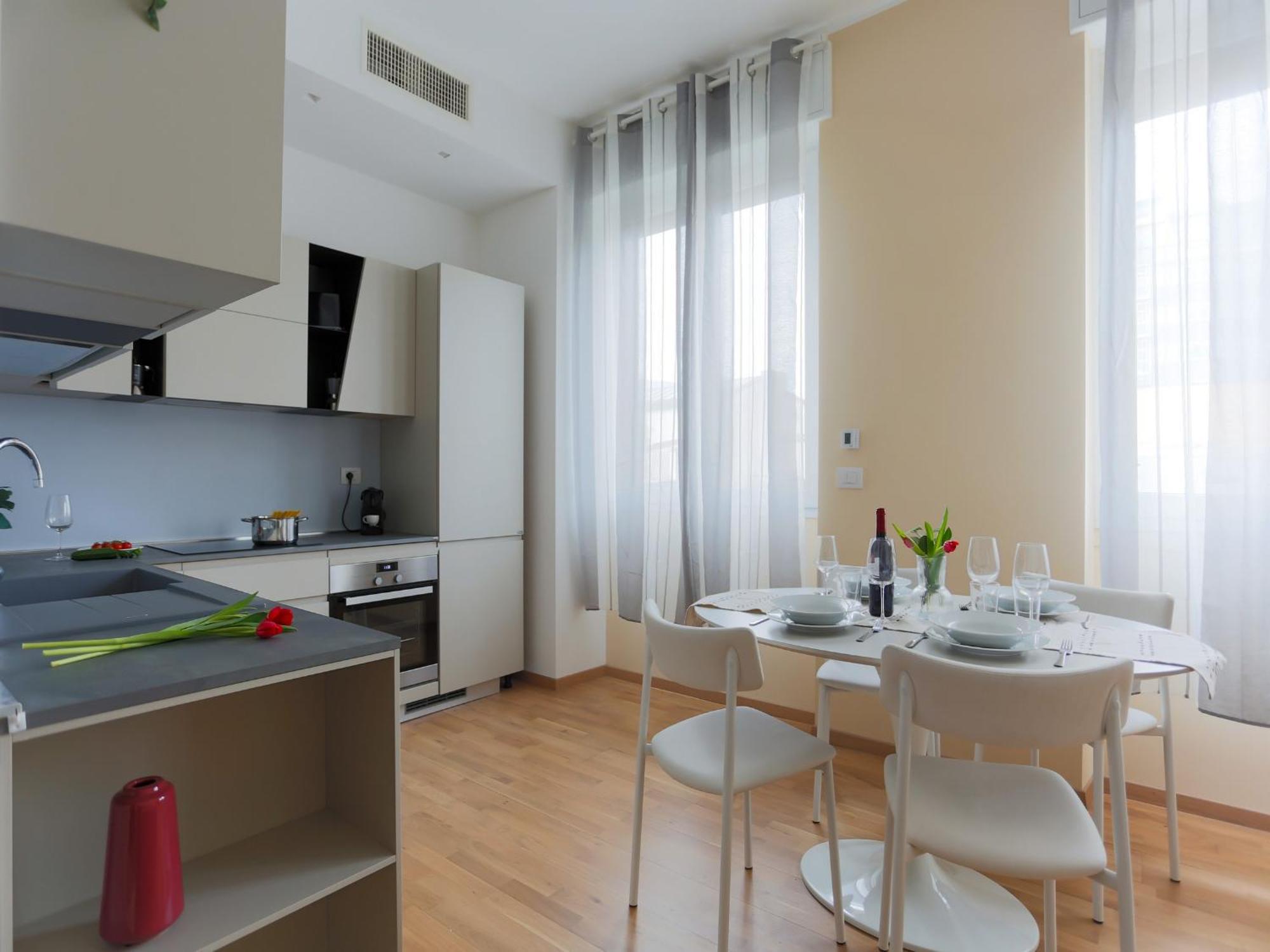 The Best Rent - Bright One-Bedroom Apartment In Corso Vittorio Emanuele II 밀라노 외부 사진